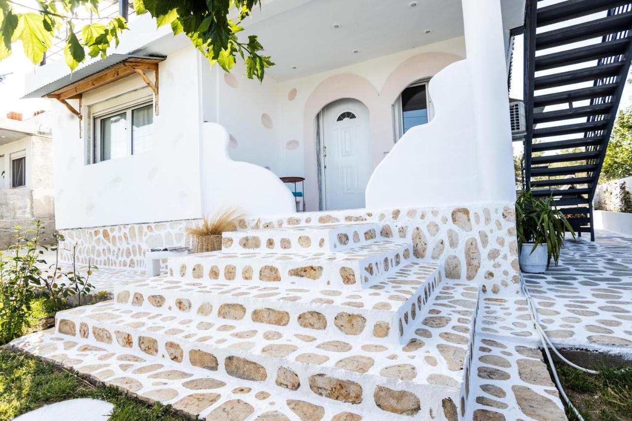 Newly Built All Season Resort Nea Silata Exterior photo