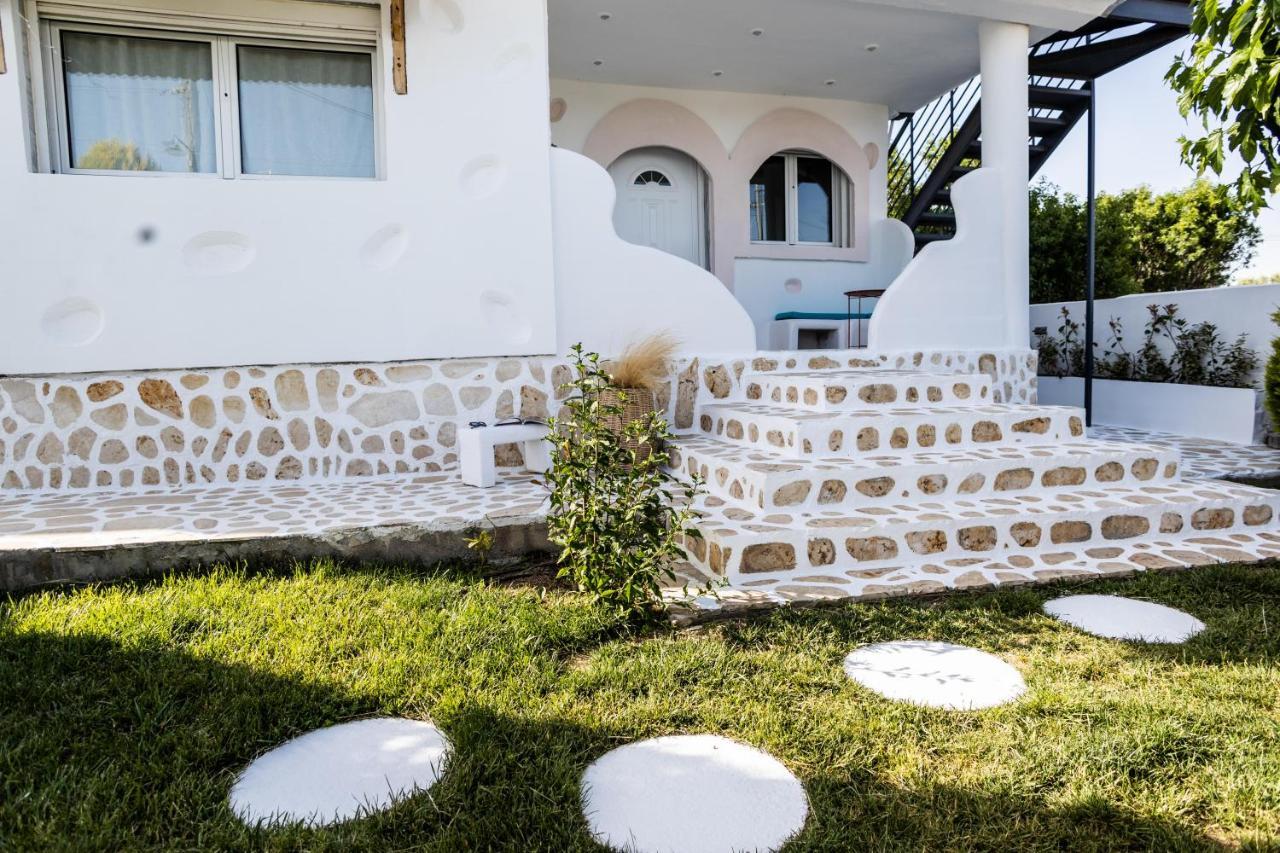 Newly Built All Season Resort Nea Silata Exterior photo